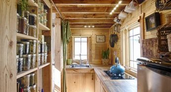 How to obtain more storage place in a tiny house